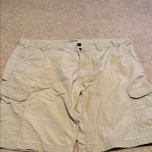 Carhartt Men's Beige Cargo Shorts